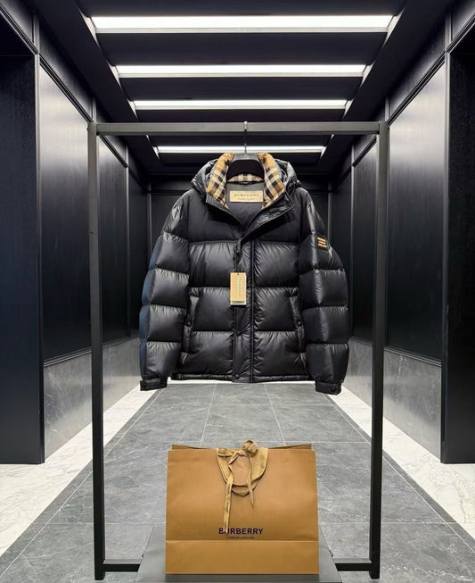 1:1 BLACK BURBERRY QUARTERZIP PUFFER
